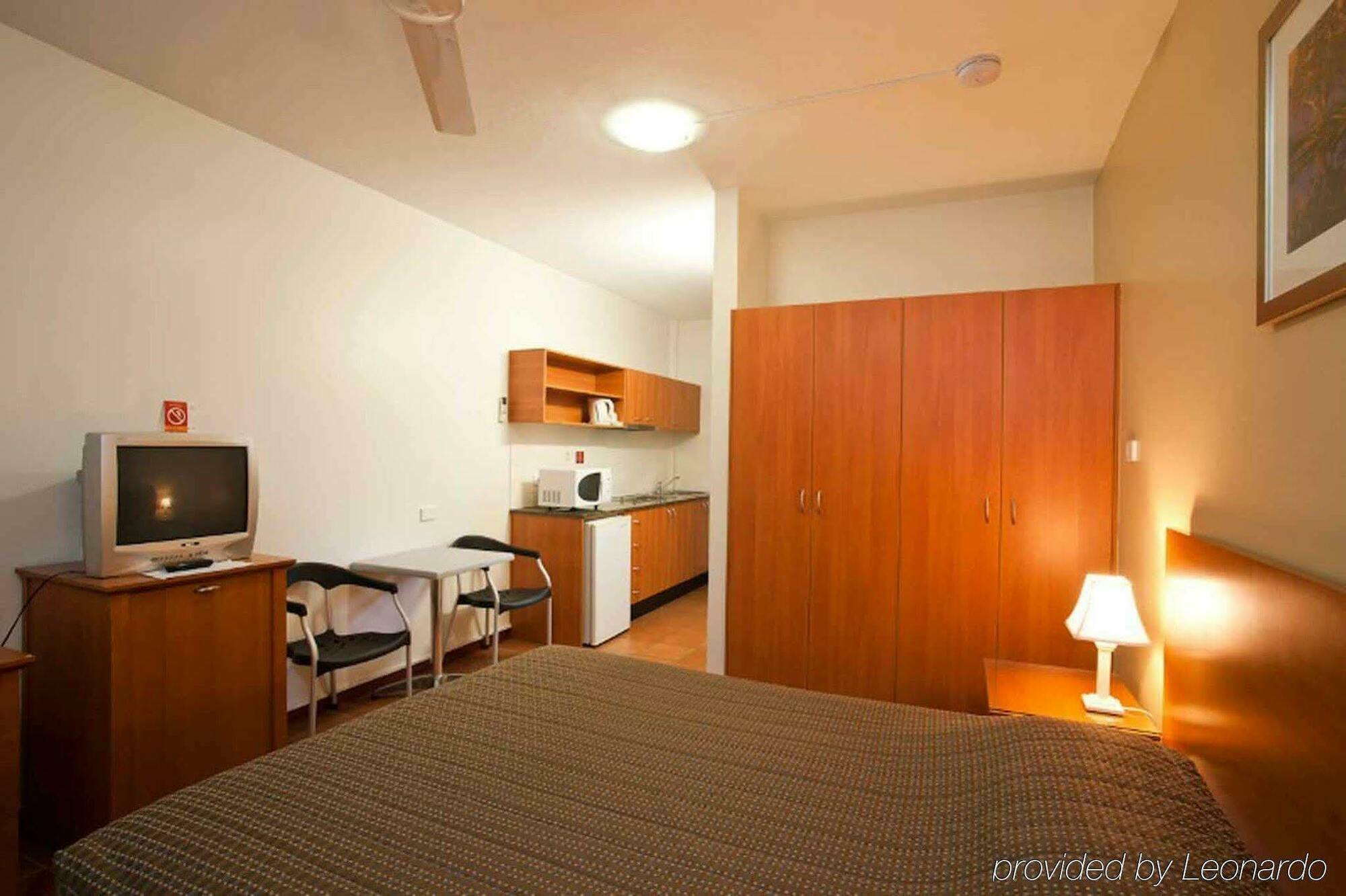 Darwin City Edge Motel & Suites חדר תמונה